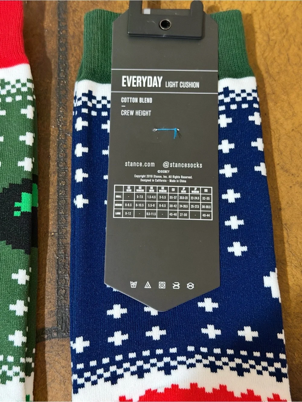 NEW DISNEY STANCE MICKEY MOUSE & DONALD DUCK SOCKS SIZE LARGE